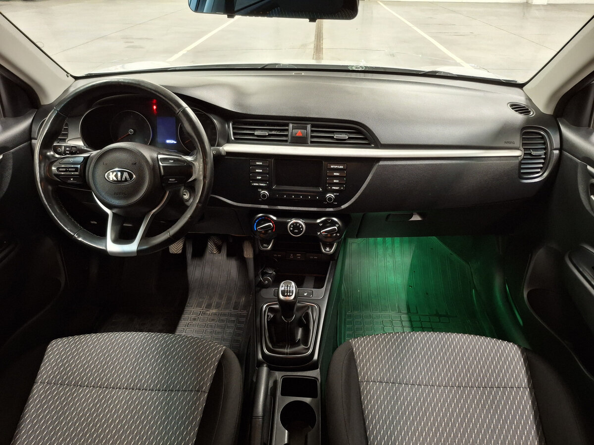 Kia Rio б/у, 2017, Механическая. Фото: #13