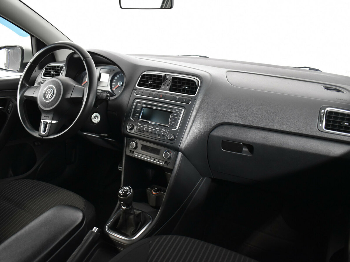 Volkswagen Polo б/у, 2014, Механическая. Фото: #9