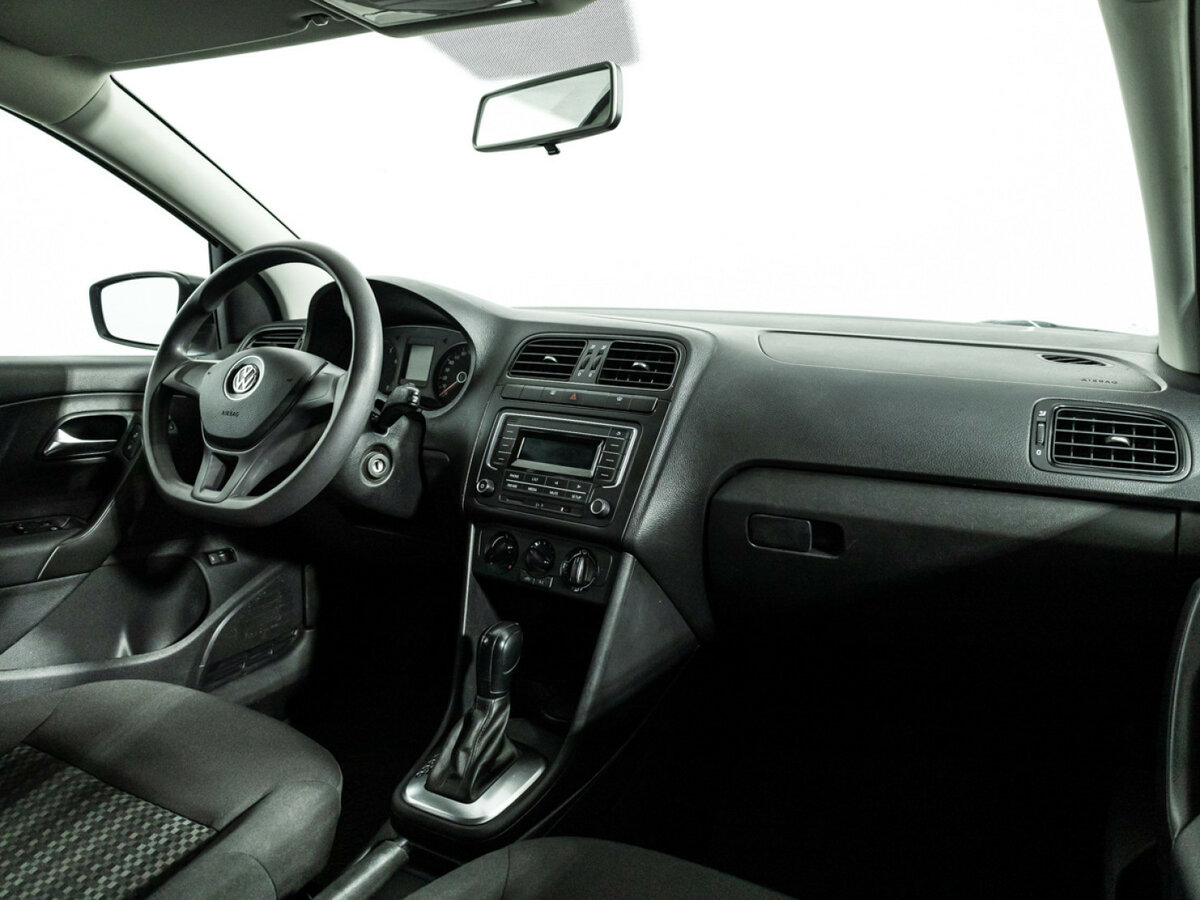 Volkswagen Polo б/у, 2019, Автоматическая. Фото: #8