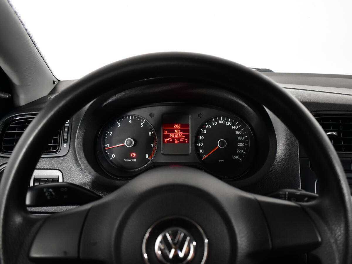 Volkswagen Polo б/у, 2013, Механическая. Фото: #10