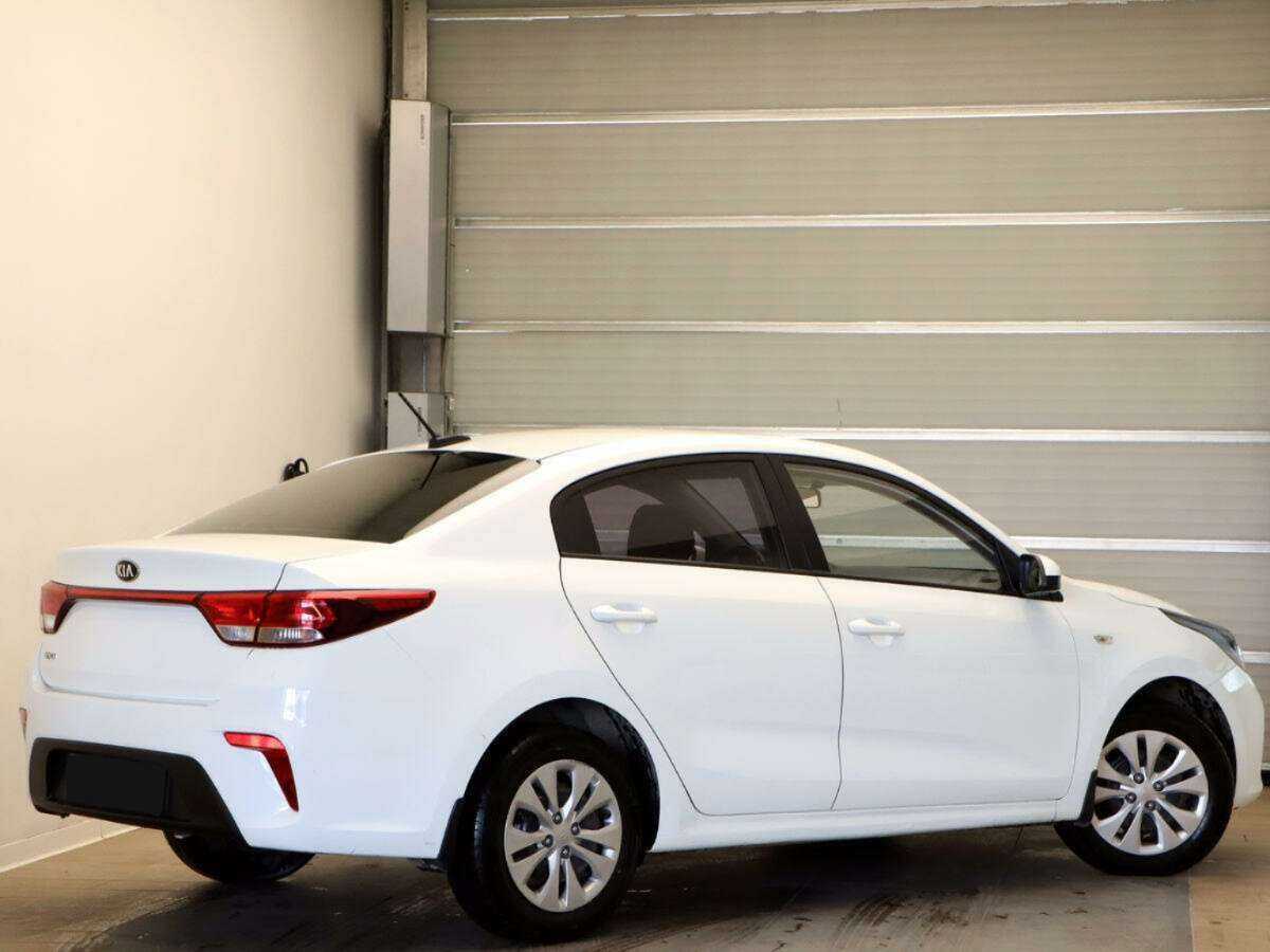 Kia Rio б/у, 2018, Автоматическая. Фото: #3