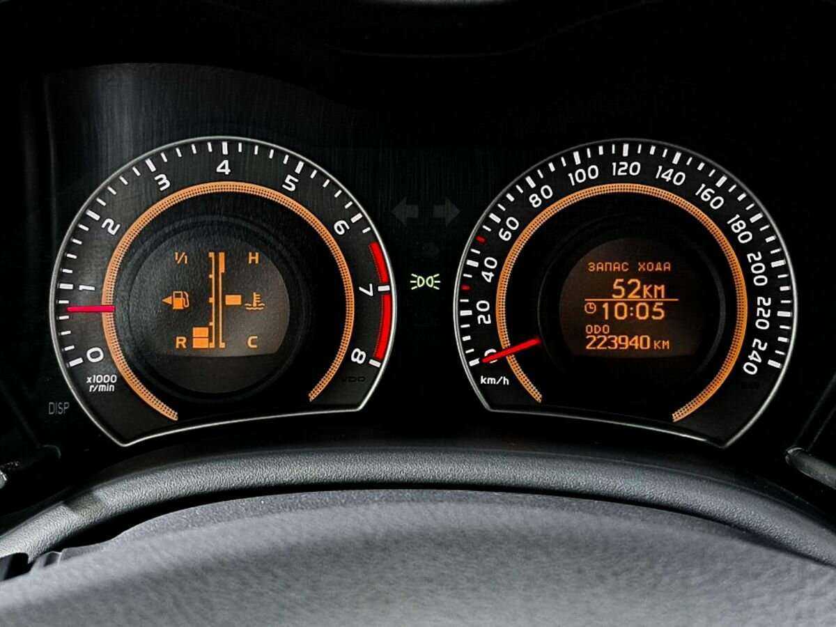 Toyota Corolla б/у, 2012, Механическая. Фото: #9