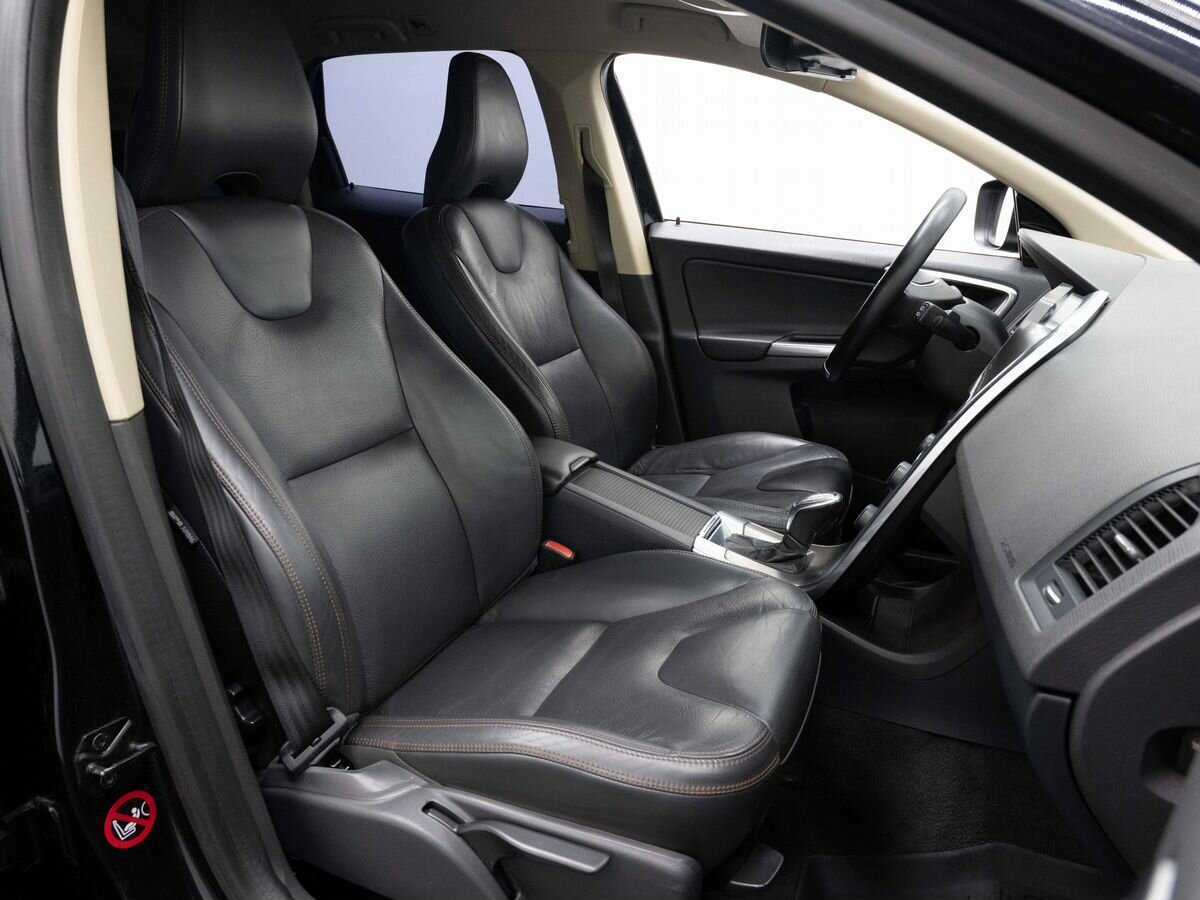 Volvo XC60 б/у, 2013, Автоматическая. Фото: #11