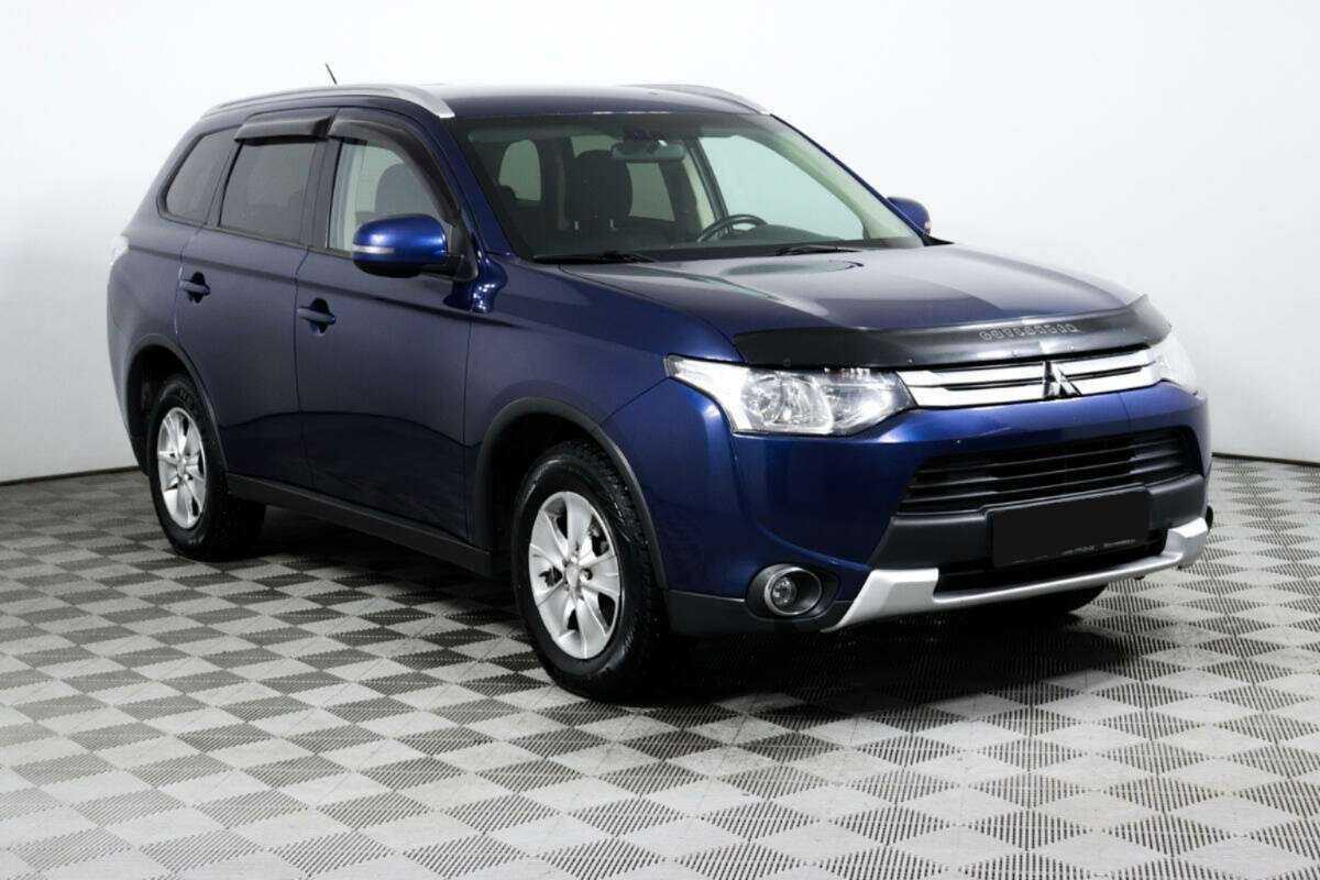 Mitsubishi Outlander б/у, 2014, Вариатор. Фото: #2