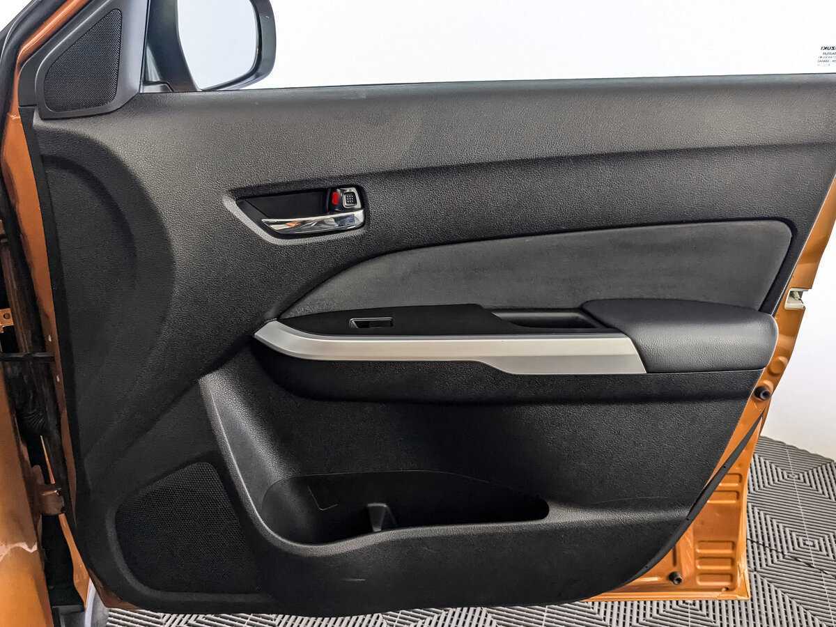 Suzuki Vitara б/у, 2016, Автоматическая. Фото: #19