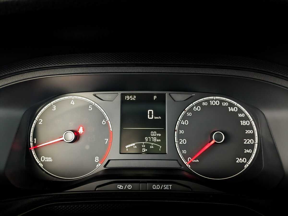 Volkswagen Polo б/у, 2021, Автоматическая. Фото: #10