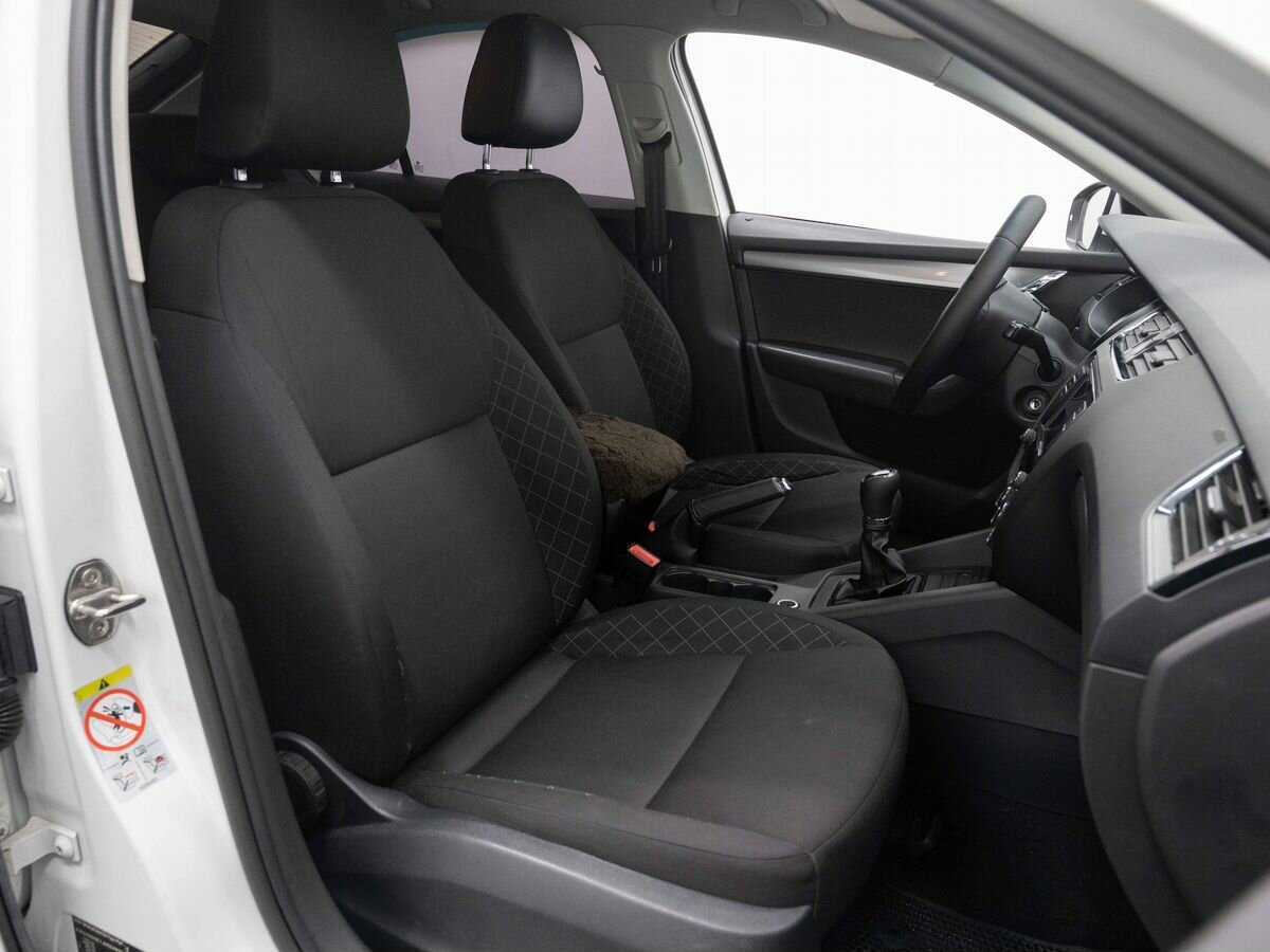 Skoda Octavia б/у, 2018, Механическая. Фото: #12