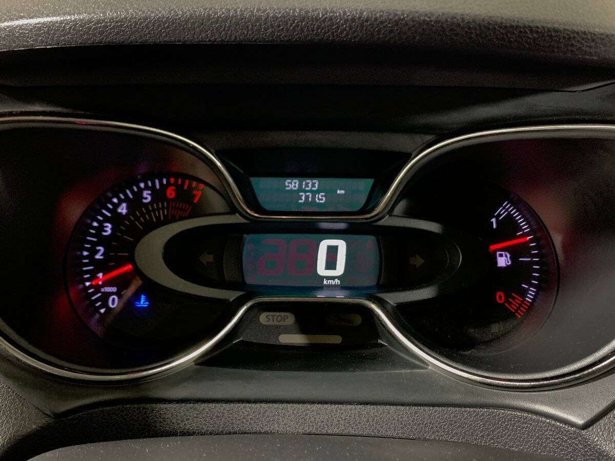 Renault Kaptur б/у, 2019, Механическая. Фото: #13