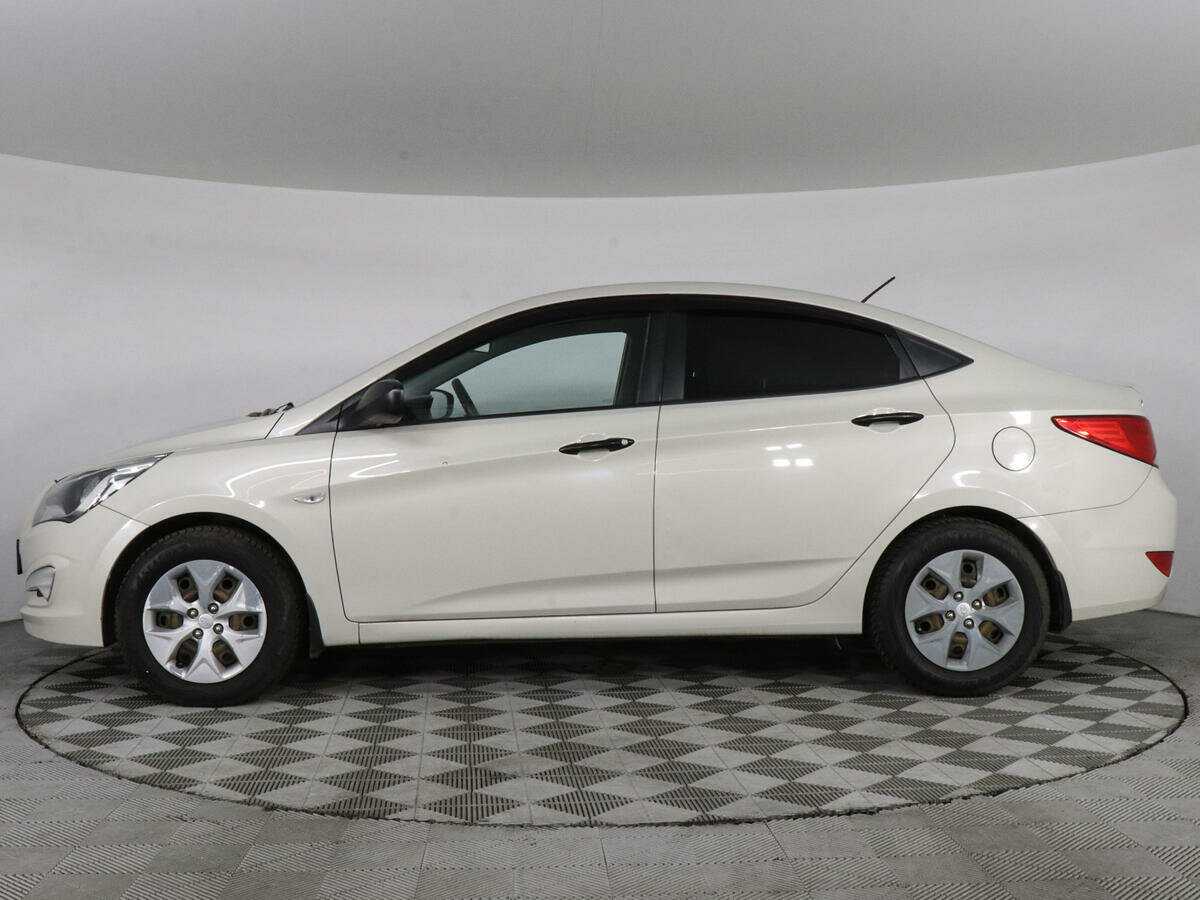 Hyundai Solaris б/у, 2015, Механическая. Фото: #7