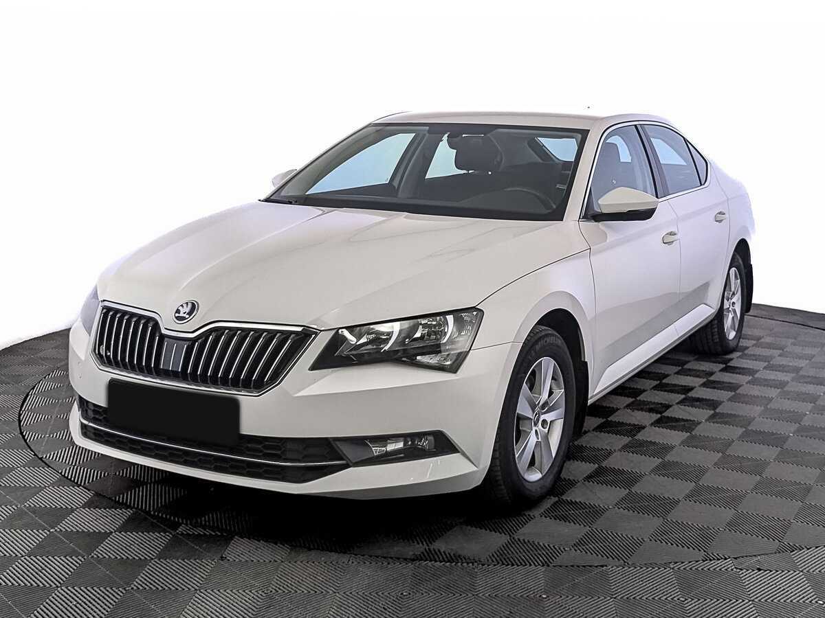 Skoda Superb б/у, 2017, Роботизированная. Посмотреть фото