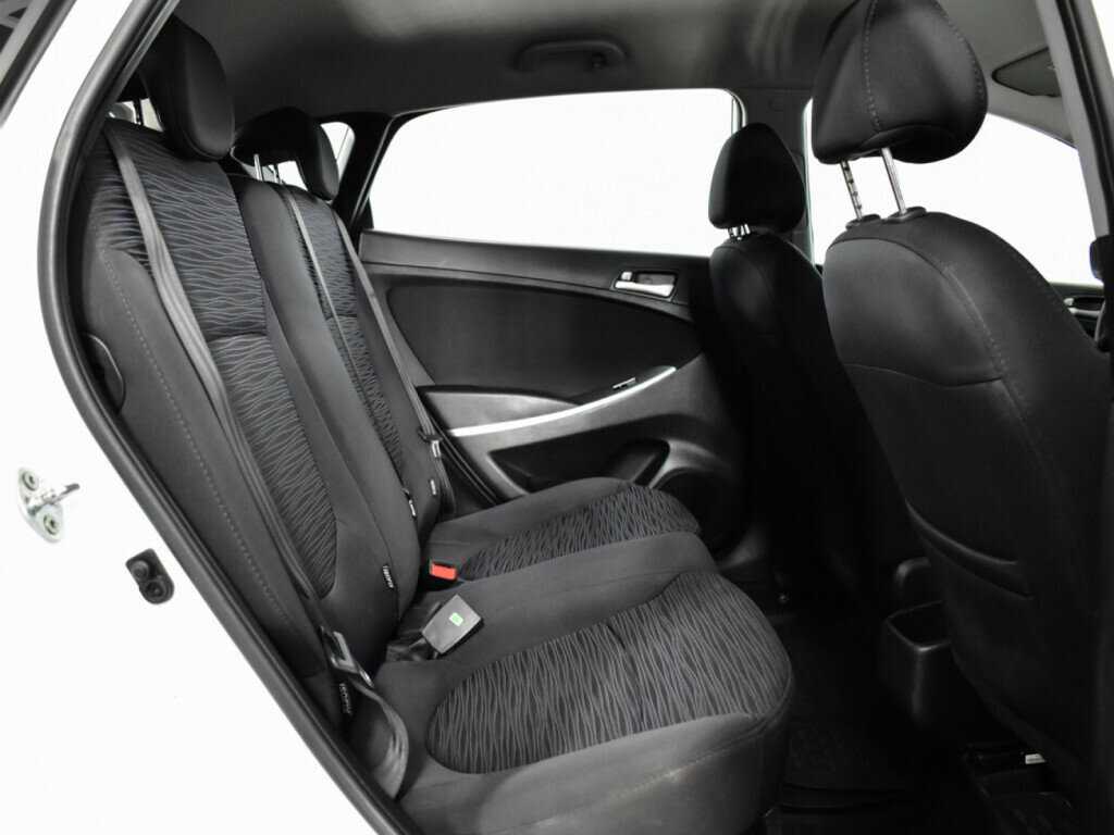 Hyundai Solaris б/у, 2015, Автоматическая. Фото: #9