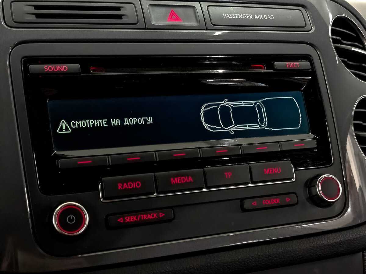 Volkswagen Tiguan б/у, 2013, Автоматическая. Фото: #23