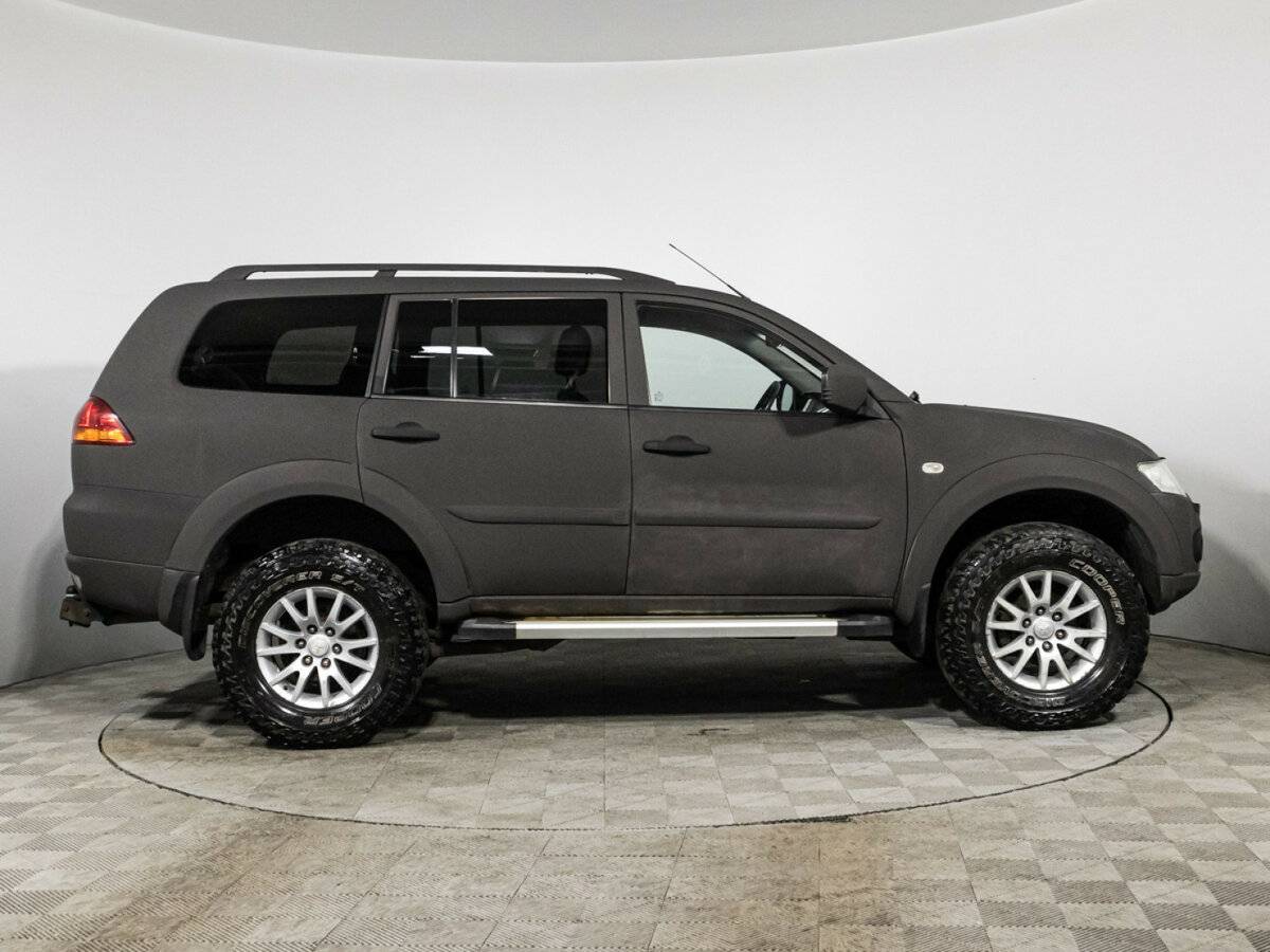 Mitsubishi Pajero Sport б/у, 2012, Автоматическая. Фото: #3