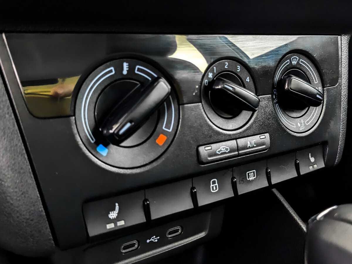 Volkswagen Polo б/у, 2021, Автоматическая. Фото: #20