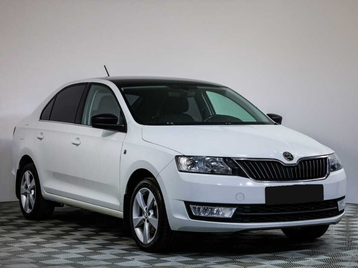 Skoda Rapid б/у, 2017, Роботизированная. Фото: #1