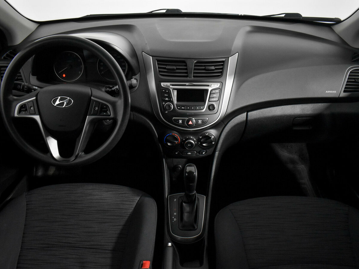 Hyundai Solaris б/у, 2015, Автоматическая. Фото: #12