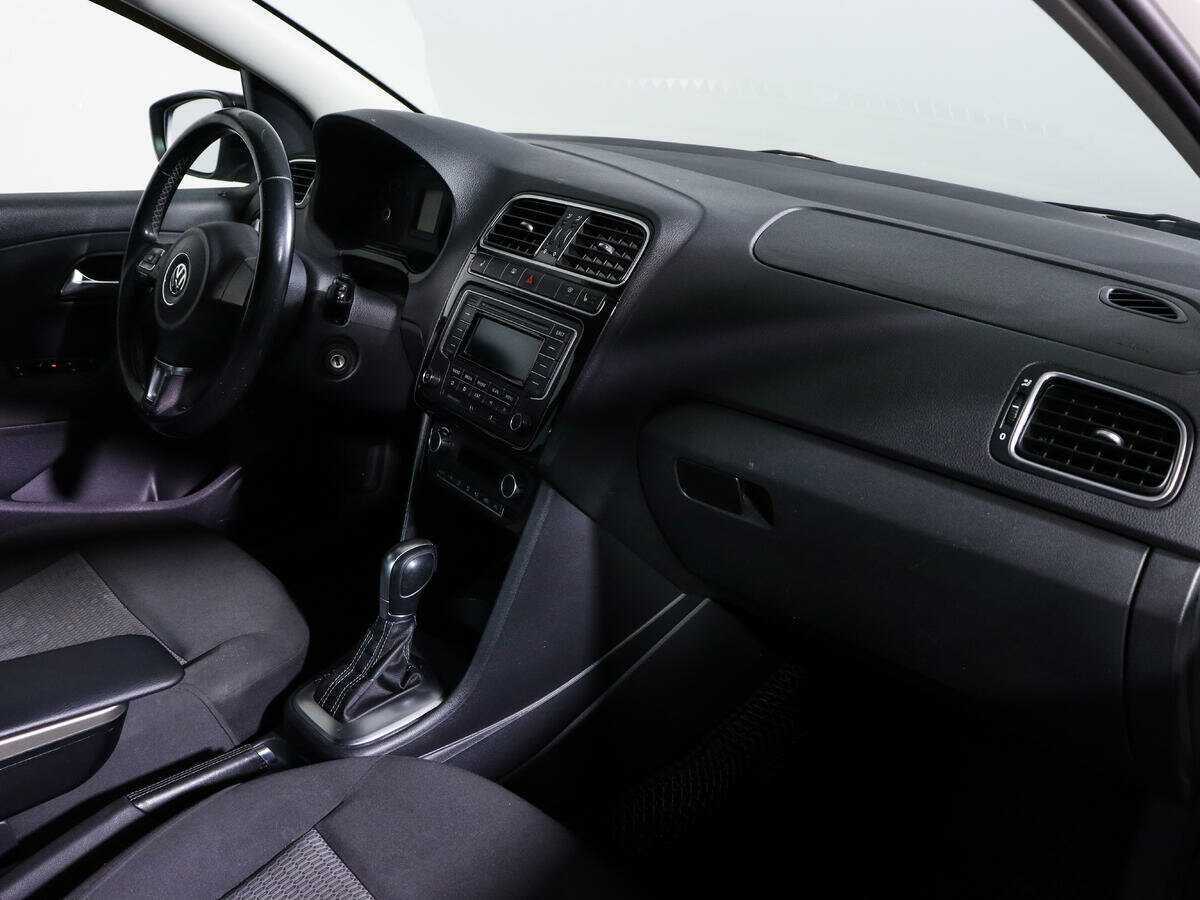 Volkswagen Polo б/у, 2014, Автоматическая. Фото: #7