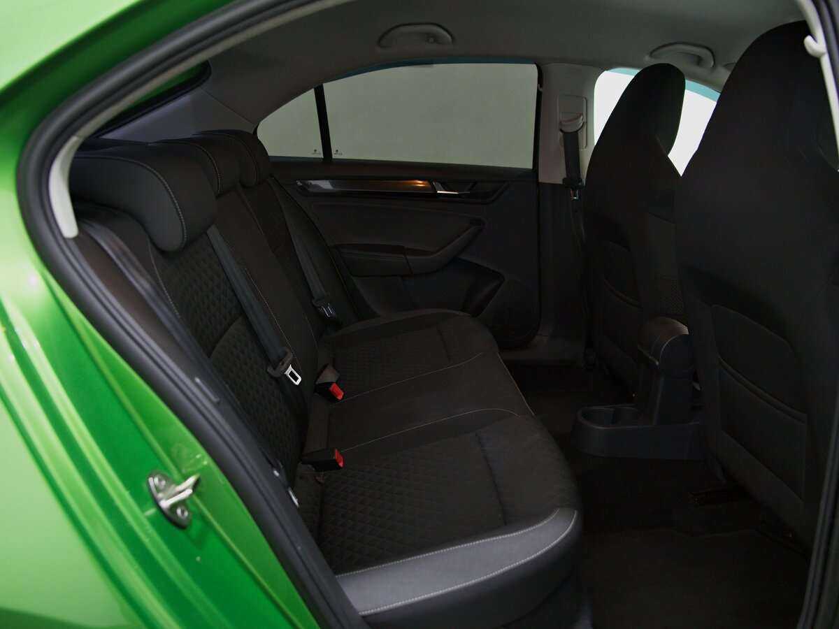 Skoda Rapid б/у, 2017, Роботизированная. Фото: #3