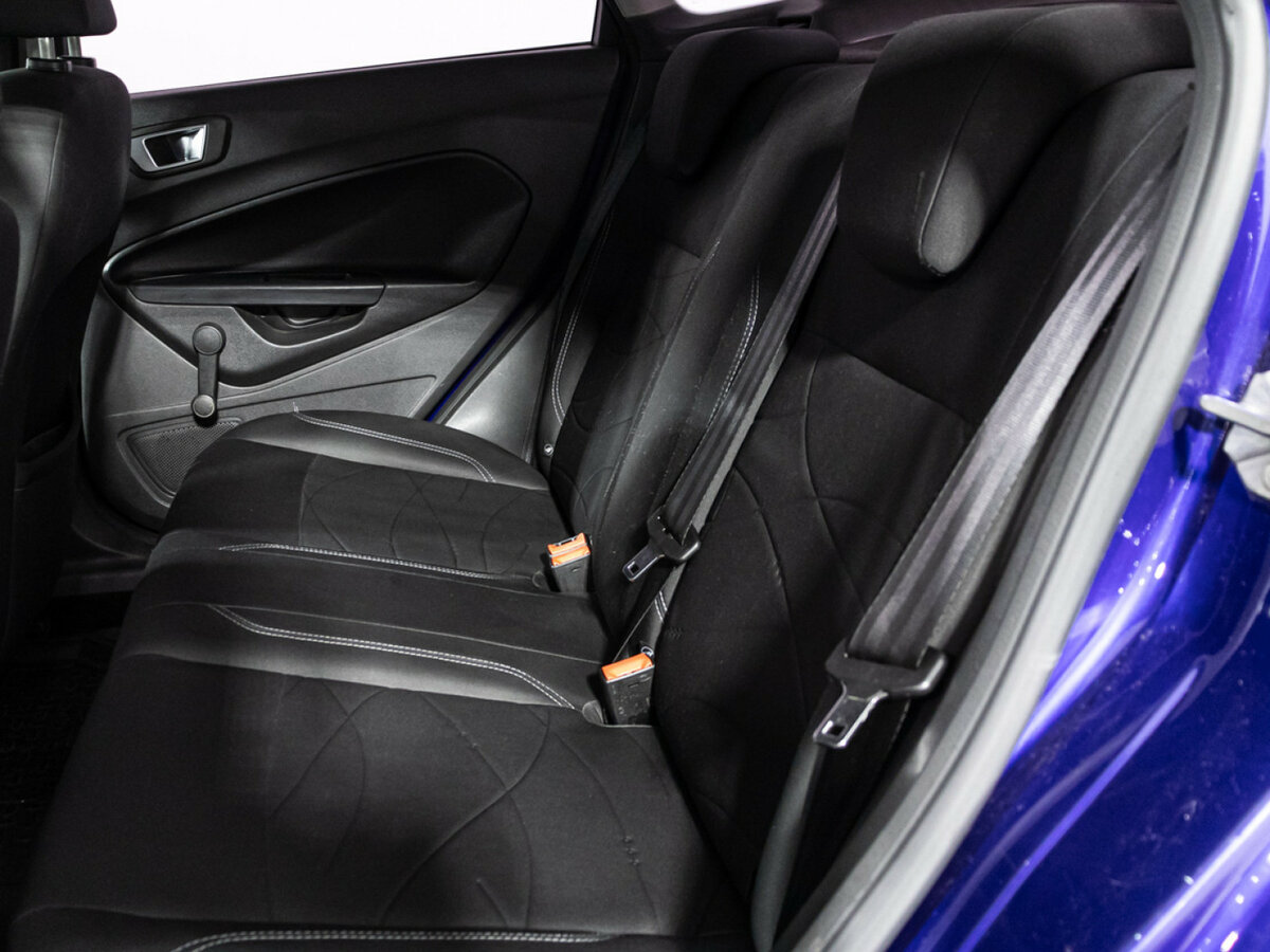 Ford Fiesta б/у, 2015, Роботизированная. Фото: #9