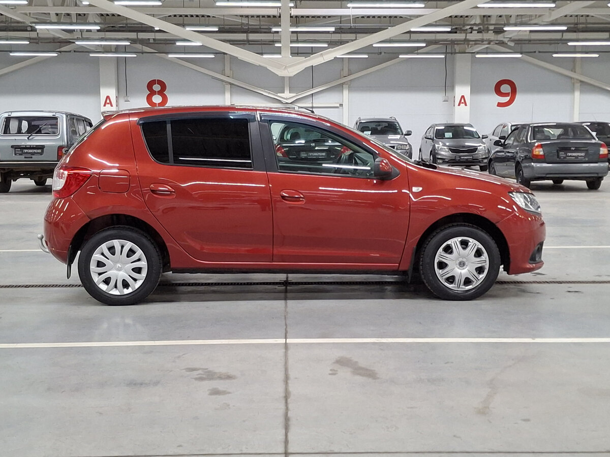 Renault Sandero б/у, 2017, Механическая. Фото: #3