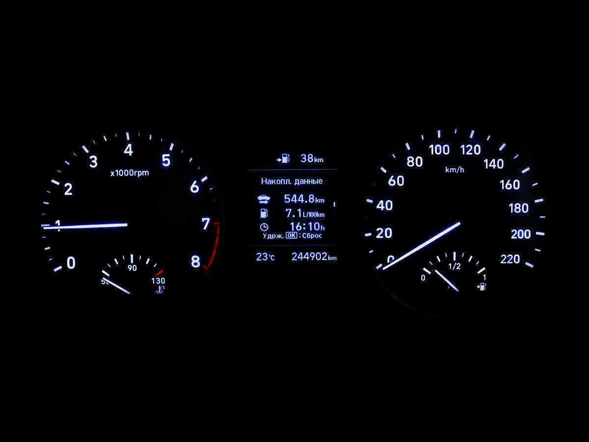 Hyundai Solaris б/у, 2017, Механическая. Фото: #9