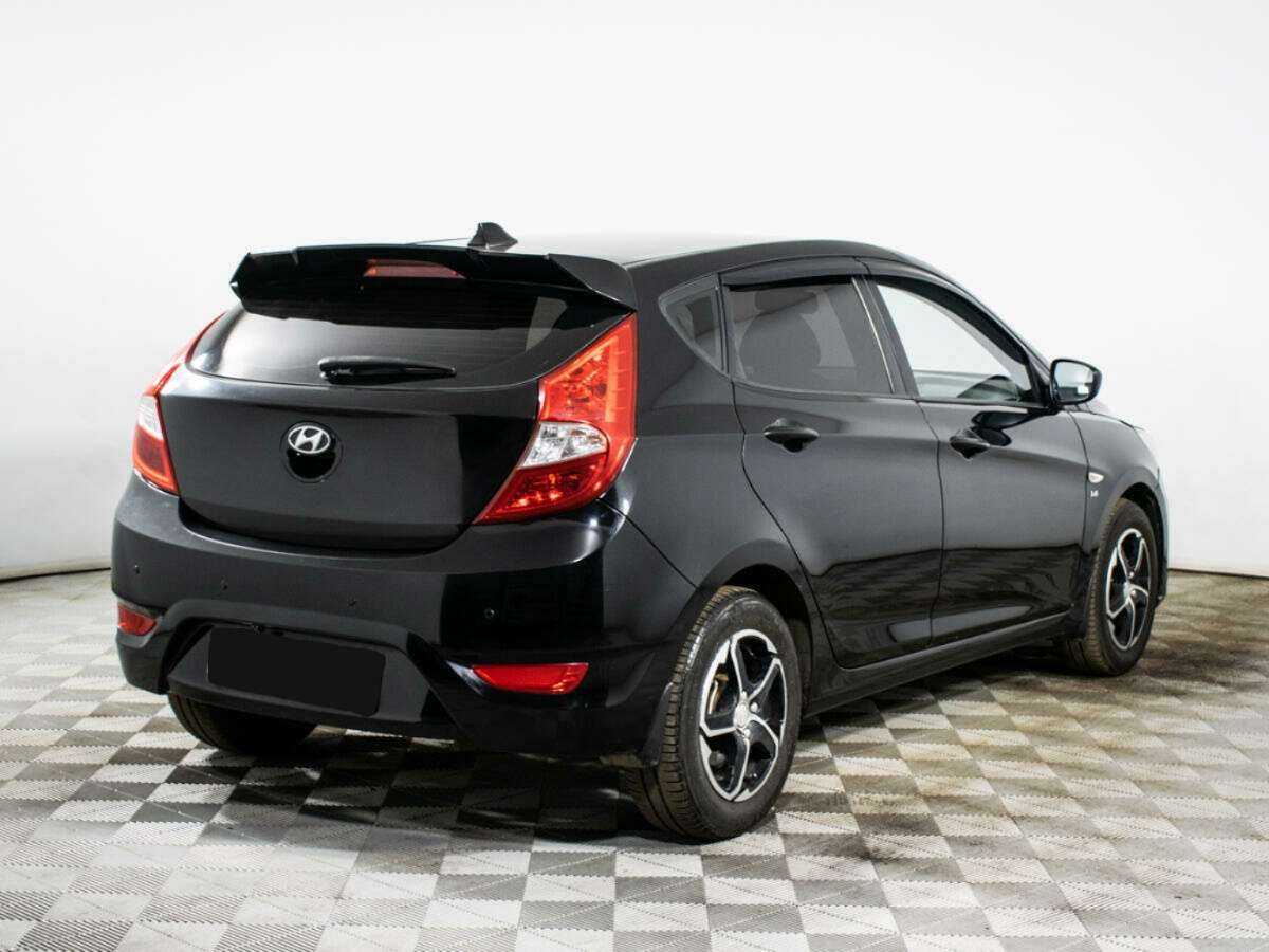 Hyundai Solaris б/у, 2012, Механическая. Фото: #3