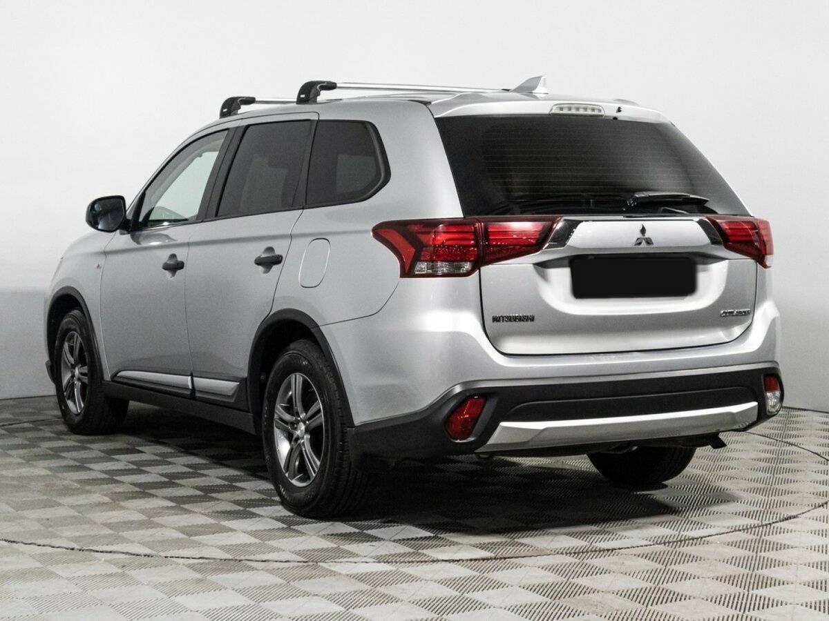 Mitsubishi Outlander б/у, 2017, Вариатор. Фото: #6