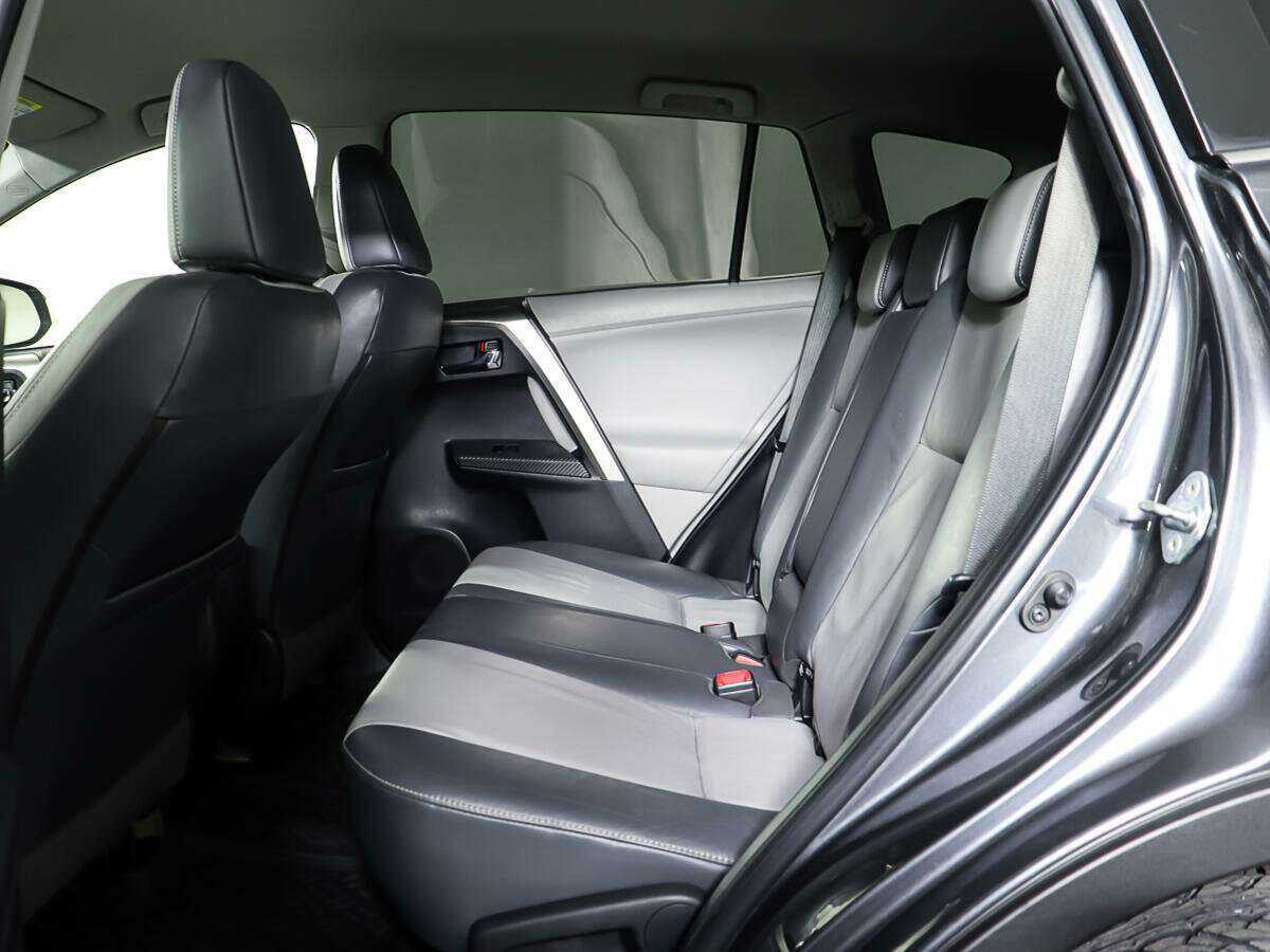 Toyota RAV4 б/у, 2013, Автоматическая. Фото: #7