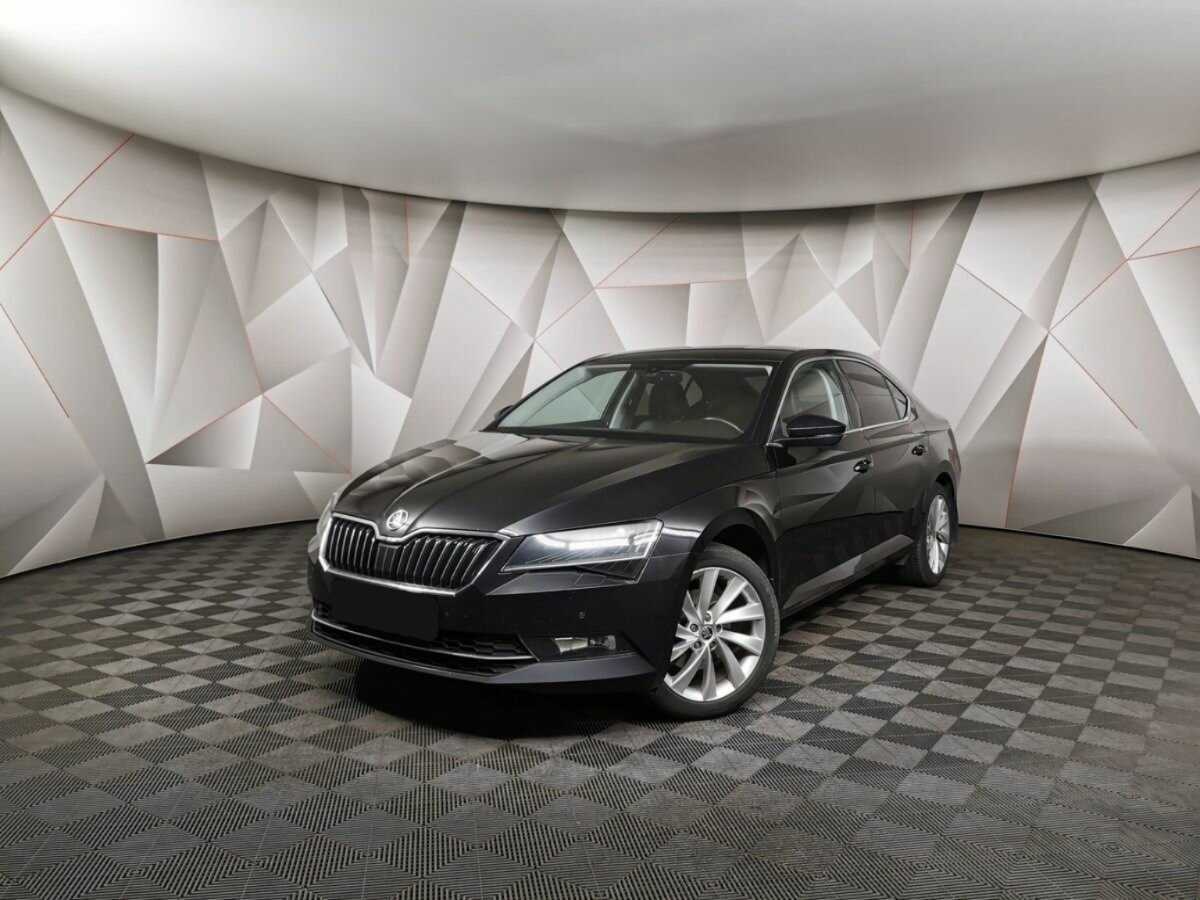 Skoda Superb б/у, 2017, Роботизированная. Посмотреть фото