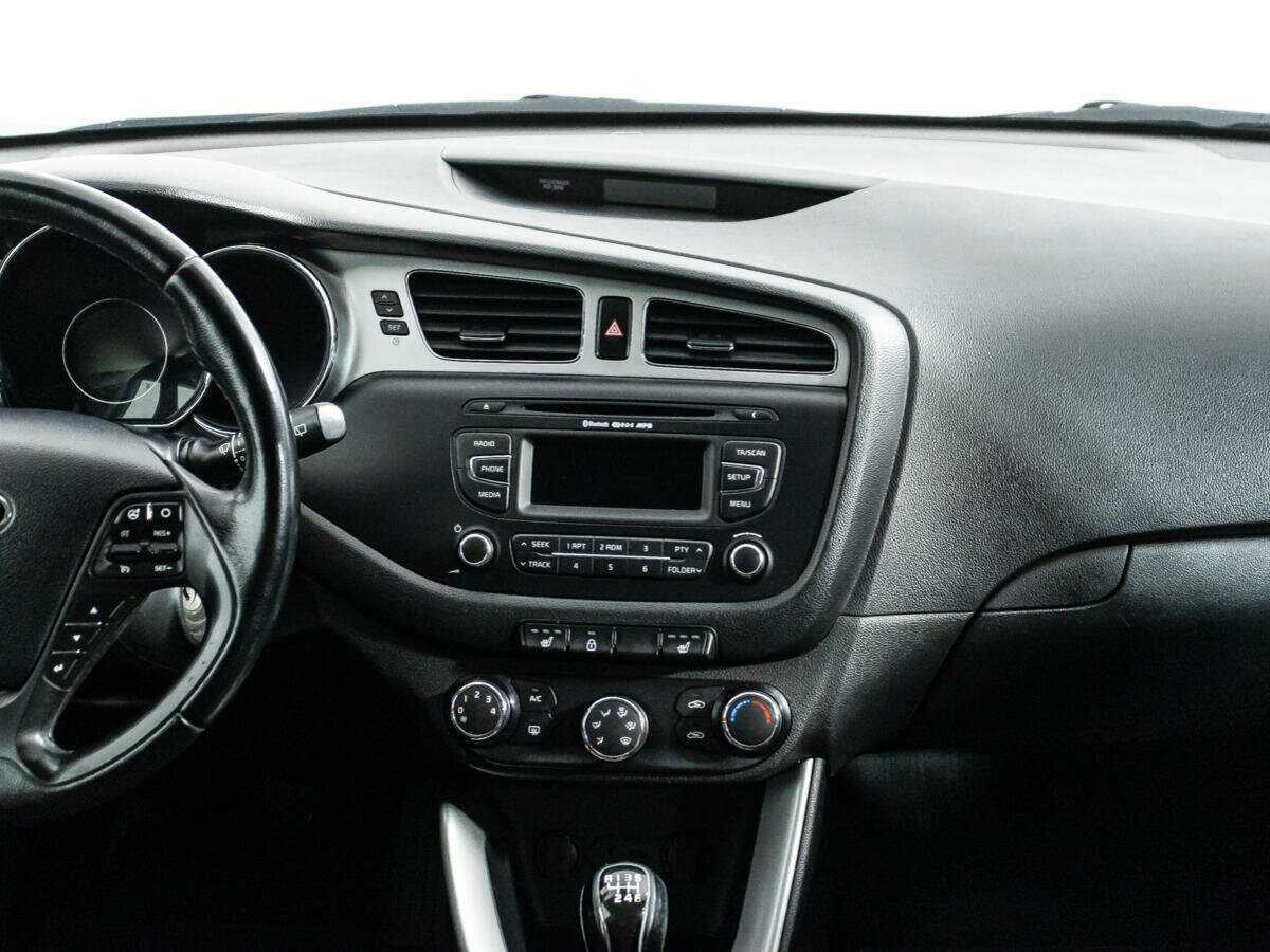 Kia Ceed б/у, 2013, Механическая. Фото: #13