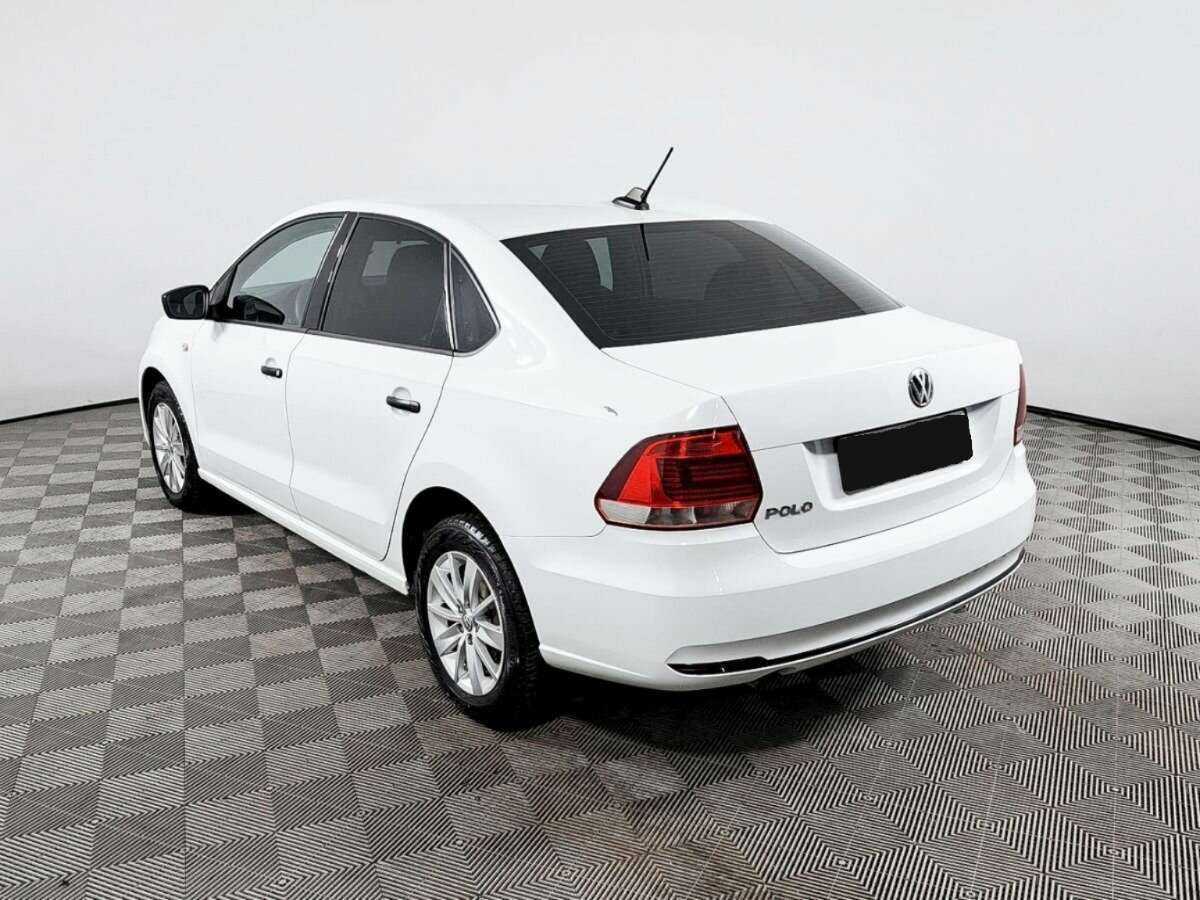 Volkswagen Polo б/у, 2019, Механическая. Фото: #6