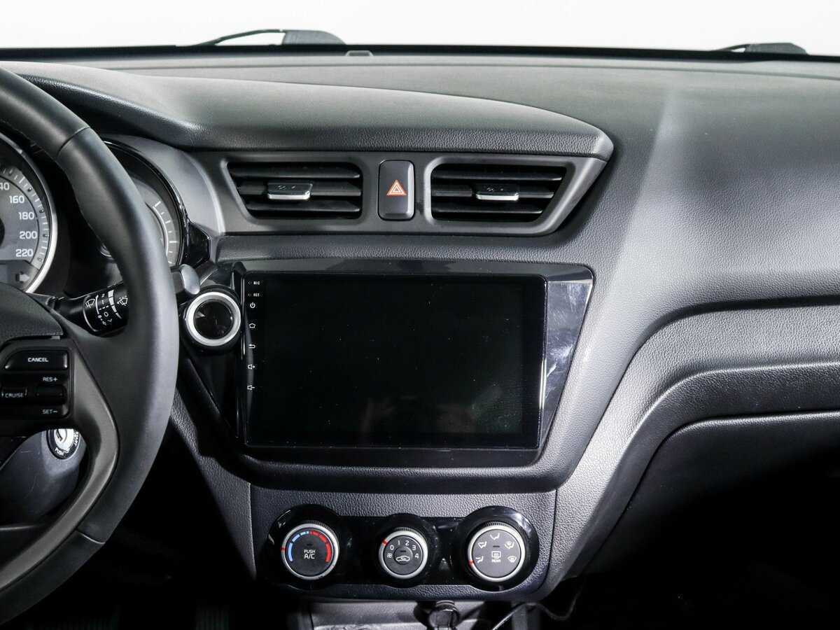 Kia Rio б/у, 2015, Автоматическая. Фото: #9