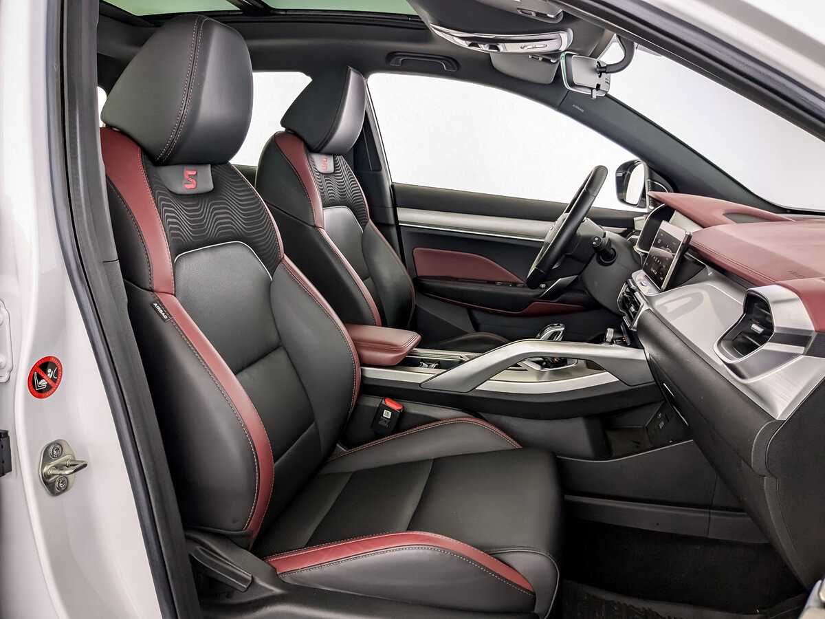 Geely Coolray б/у, 2020, Роботизированная. Фото: #19