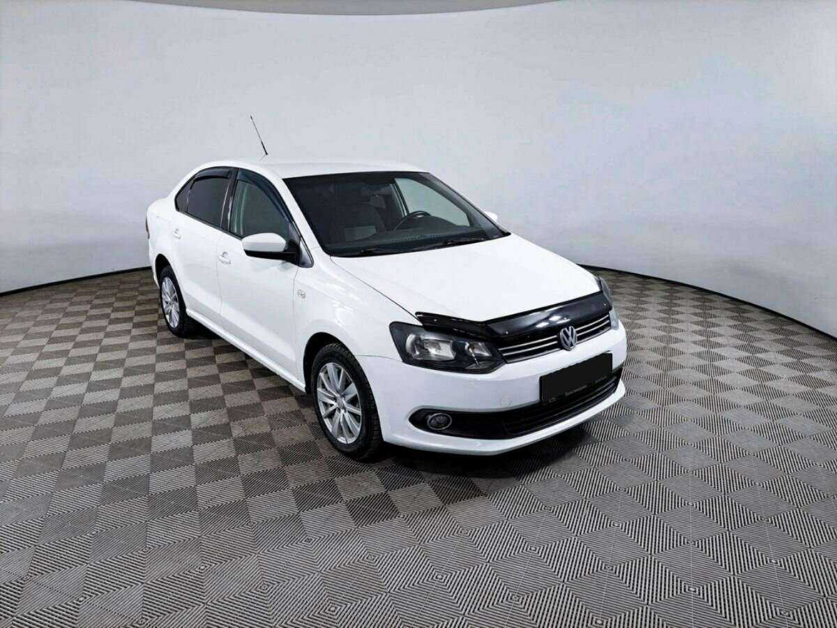 Volkswagen Polo б/у, 2012, Автоматическая. Фото: #1