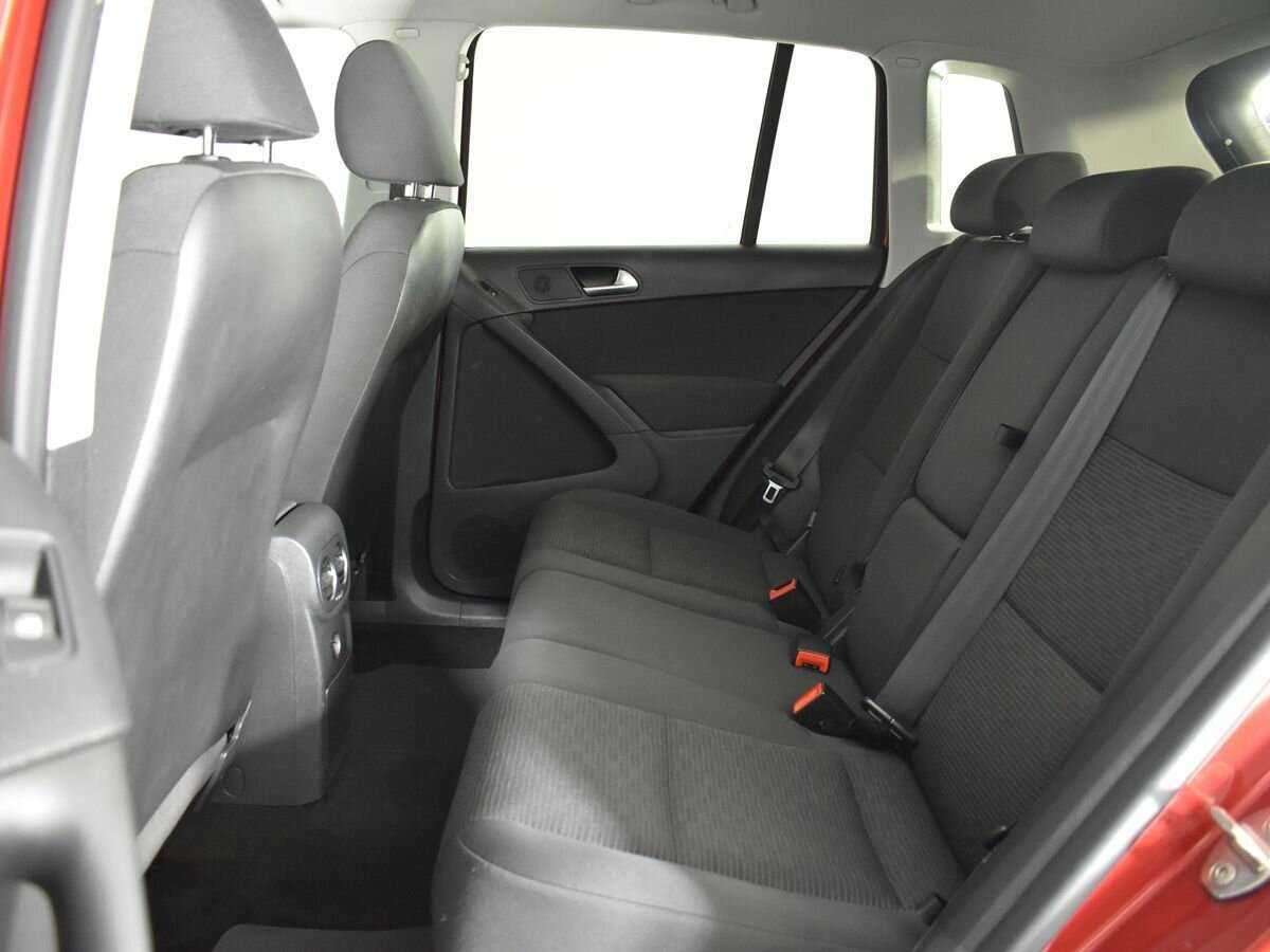 Volkswagen Tiguan б/у, 2012, Автоматическая. Фото: #13