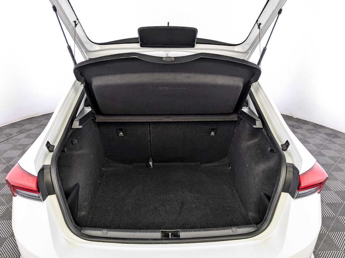 Skoda Rapid б/у, 2020, Автоматическая. Фото: #9