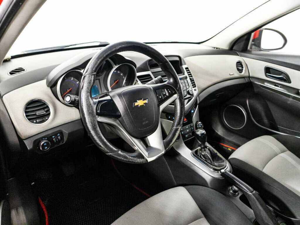 Chevrolet Cruze б/у, 2012, Механическая. Фото: #10