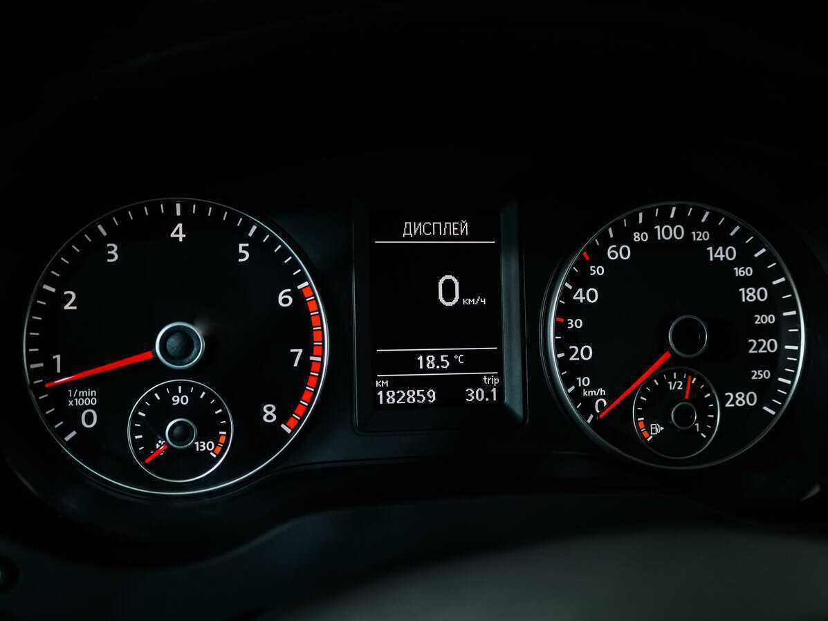 Volkswagen Jetta б/у, 2012, Механическая. Фото: #14