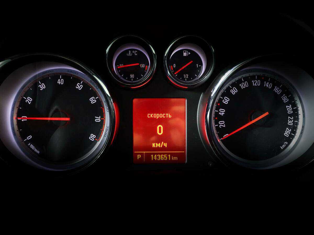 Opel Astra б/у, 2014, Автоматическая. Фото: #8