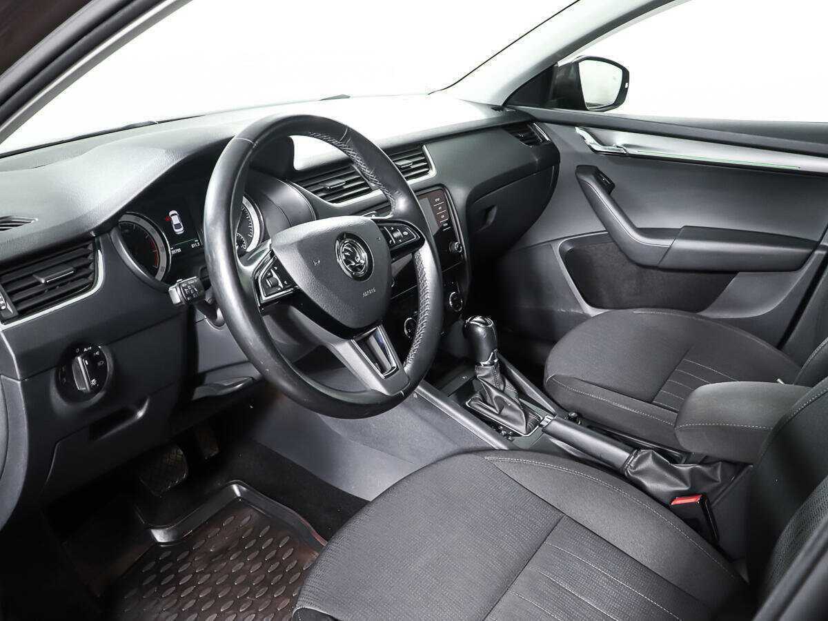 Skoda Octavia б/у, 2018, Роботизированная. Фото: #12