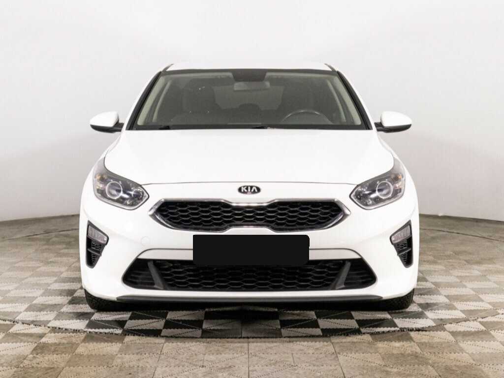 Kia Ceed б/у, 2019, Механическая. Фото: #1