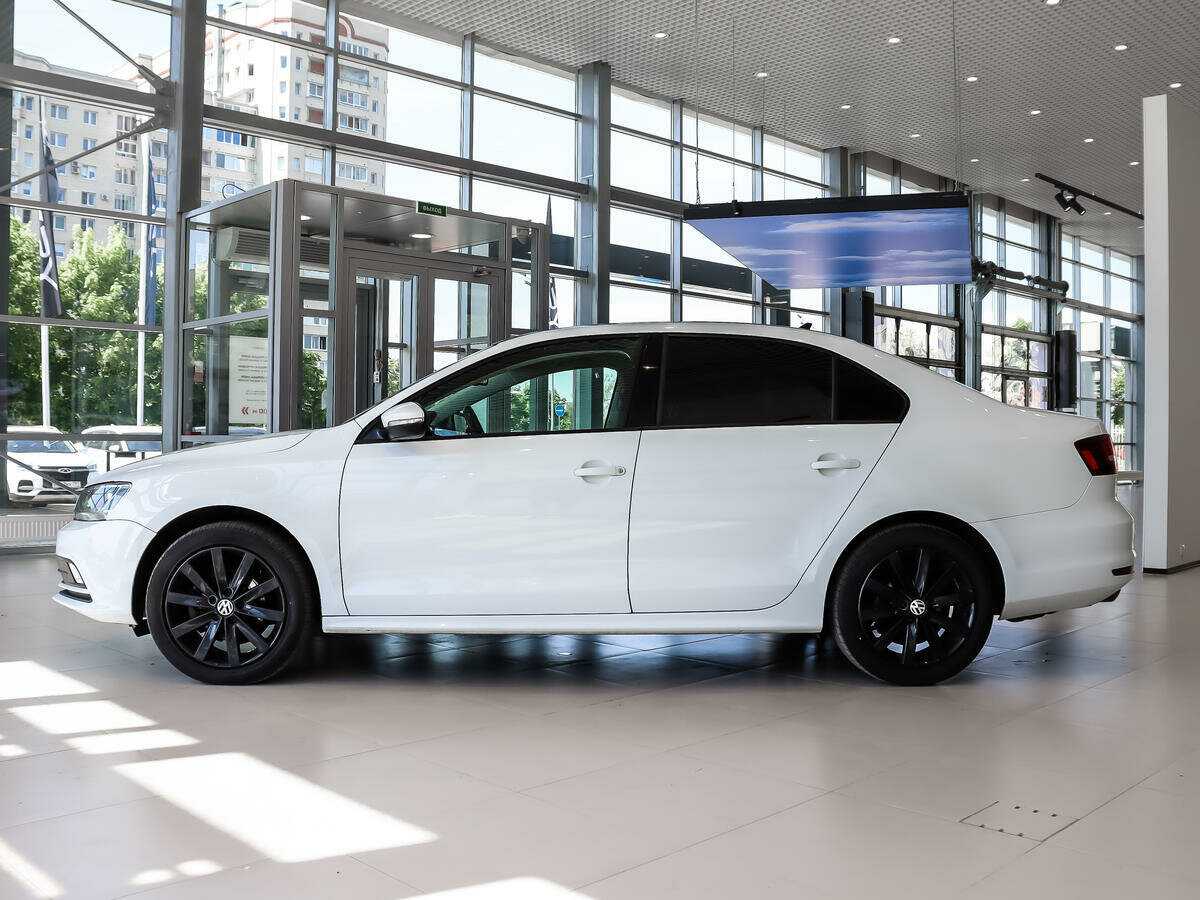 Volkswagen Jetta б/у, 2017, Автоматическая. Фото: #7
