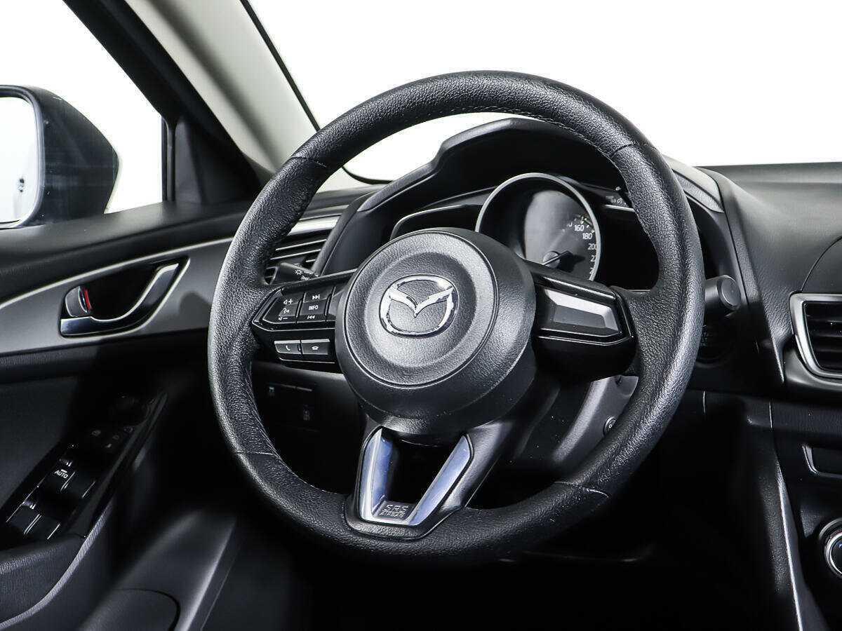 Mazda 3 б/у, 2017, Автоматическая. Фото: #14