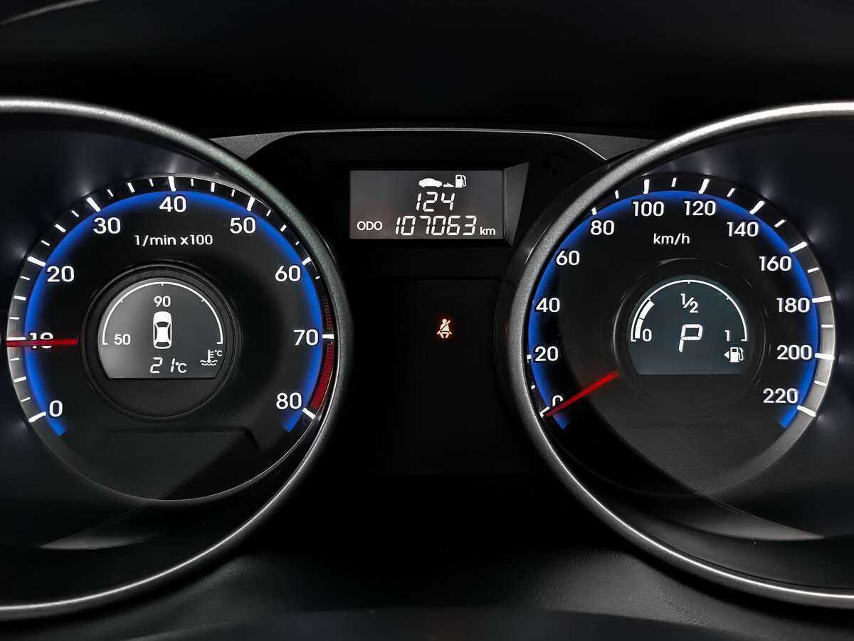 Hyundai ix35 б/у, 2015, Автоматическая. Фото: #15