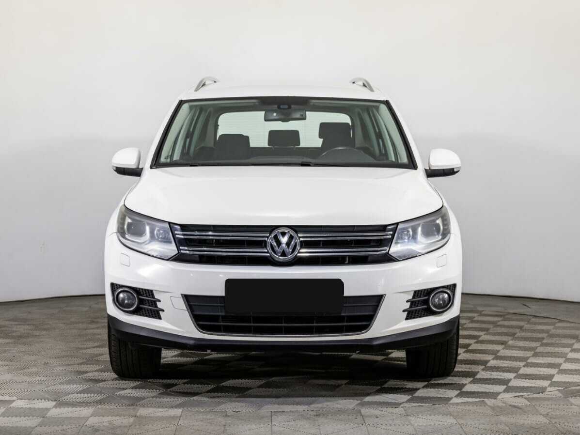 Volkswagen Tiguan б/у, 2012, Автоматическая. Фото: #1