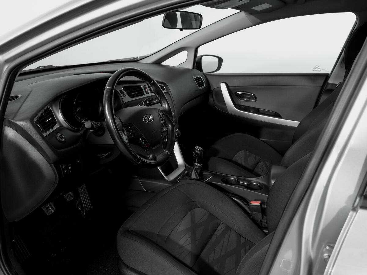 Kia Ceed б/у, 2015, Механическая. Фото: #14