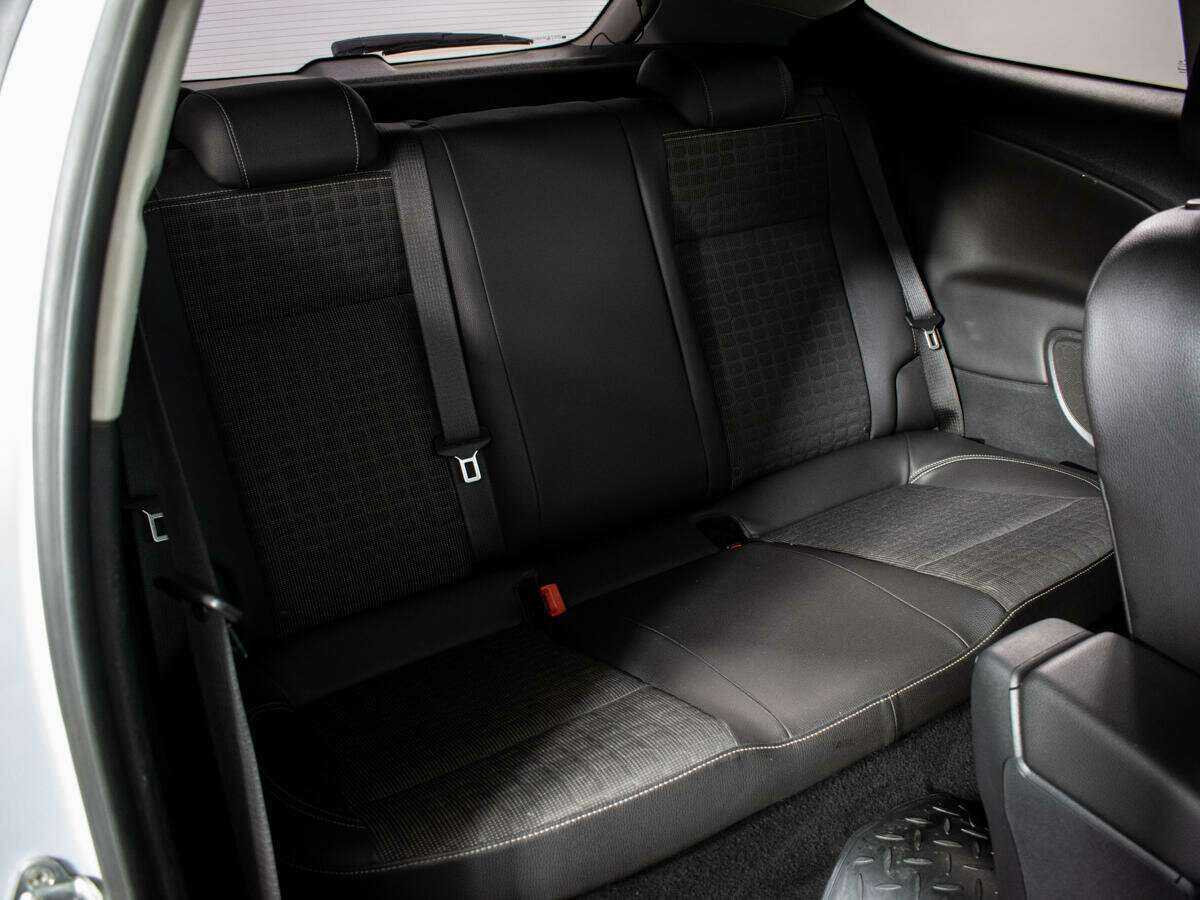 Opel Astra б/у, 2012, Автоматическая. Фото: #9