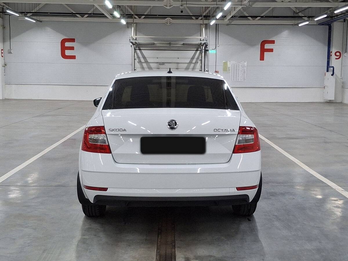 Skoda Octavia б/у, 2018, Механическая. Фото: #5