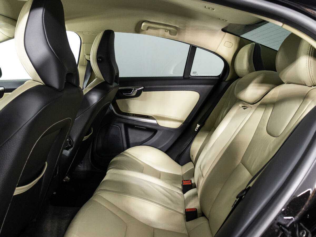 Volvo S60 б/у, 2012, Автоматическая. Фото: #9