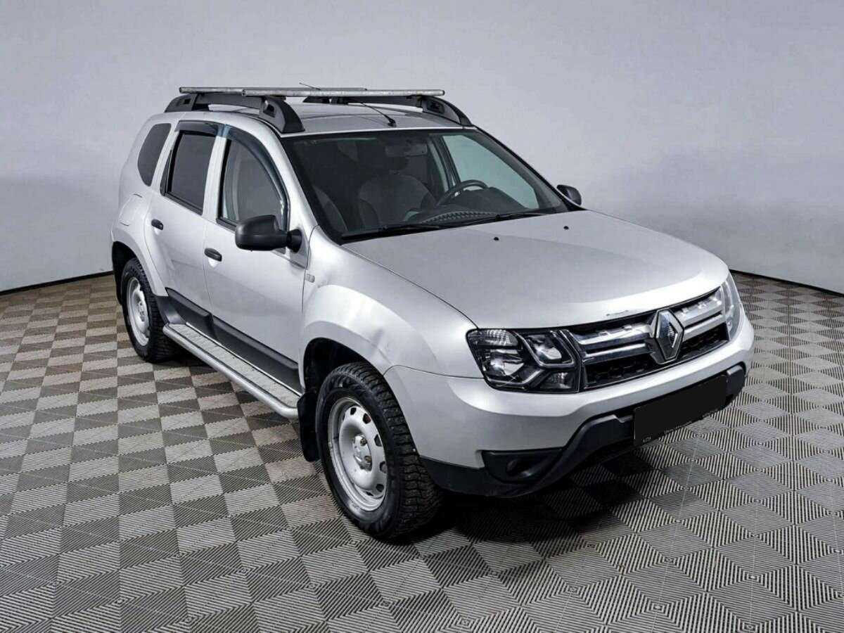 Renault Duster б/у, 2018, Механическая. Фото: #2